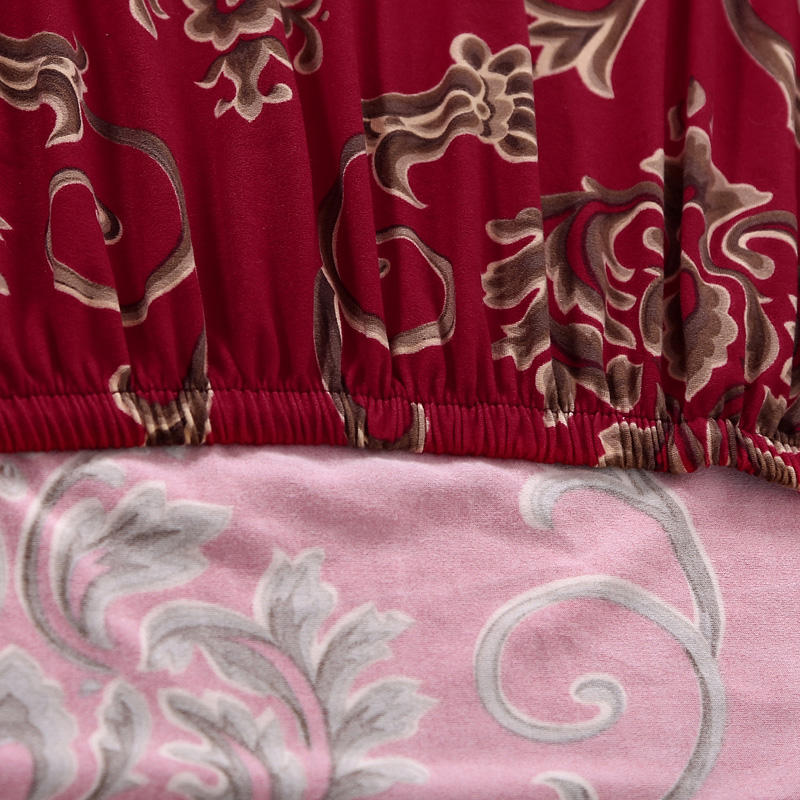 Bohemian Retro Red With Brown & White Patterns Couch Cover
